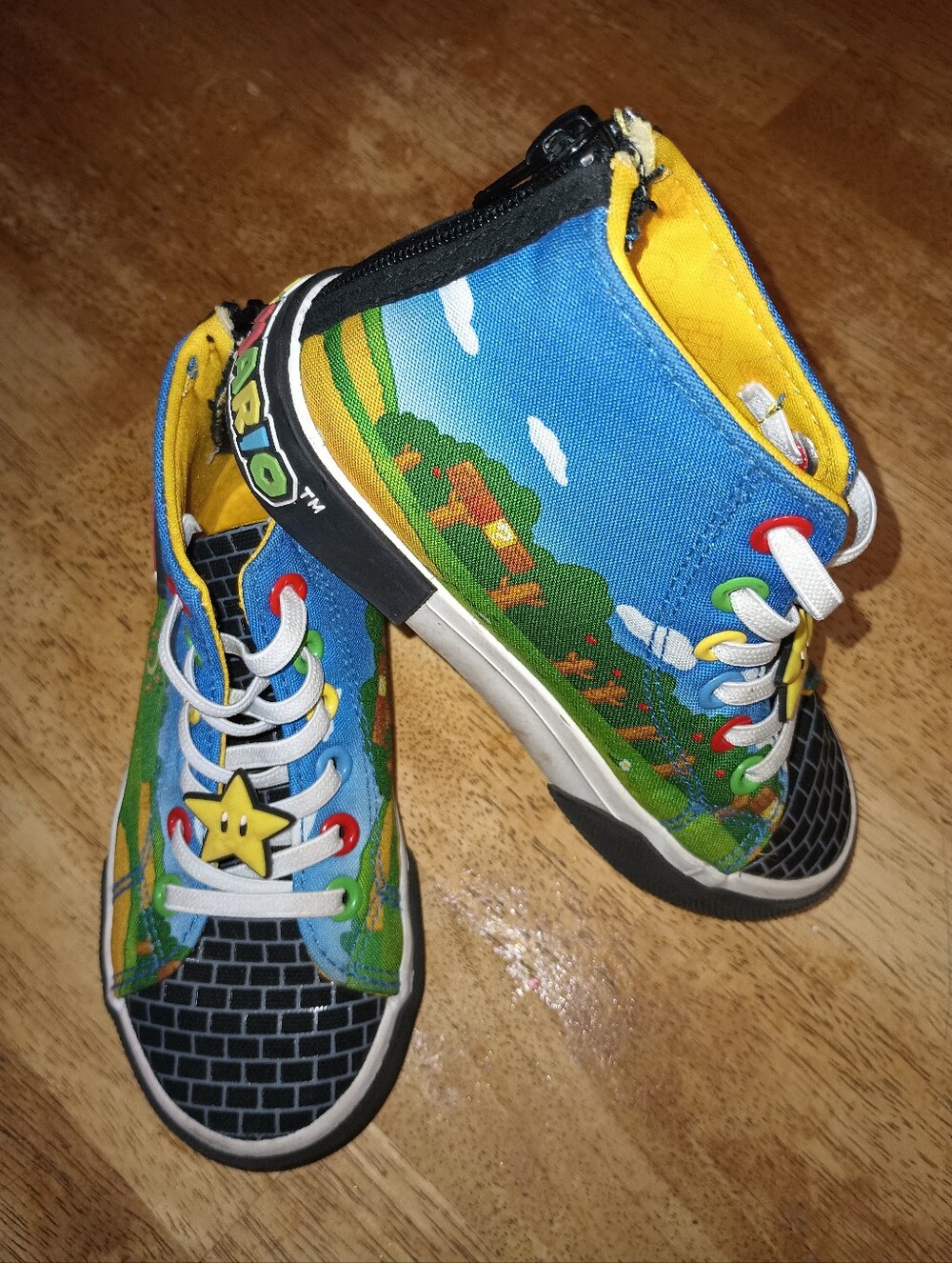 Ground Up. Nintendo Super Mario Bros High Top Shoes. Kids 11